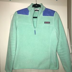 Vineyard vines fleece pullover